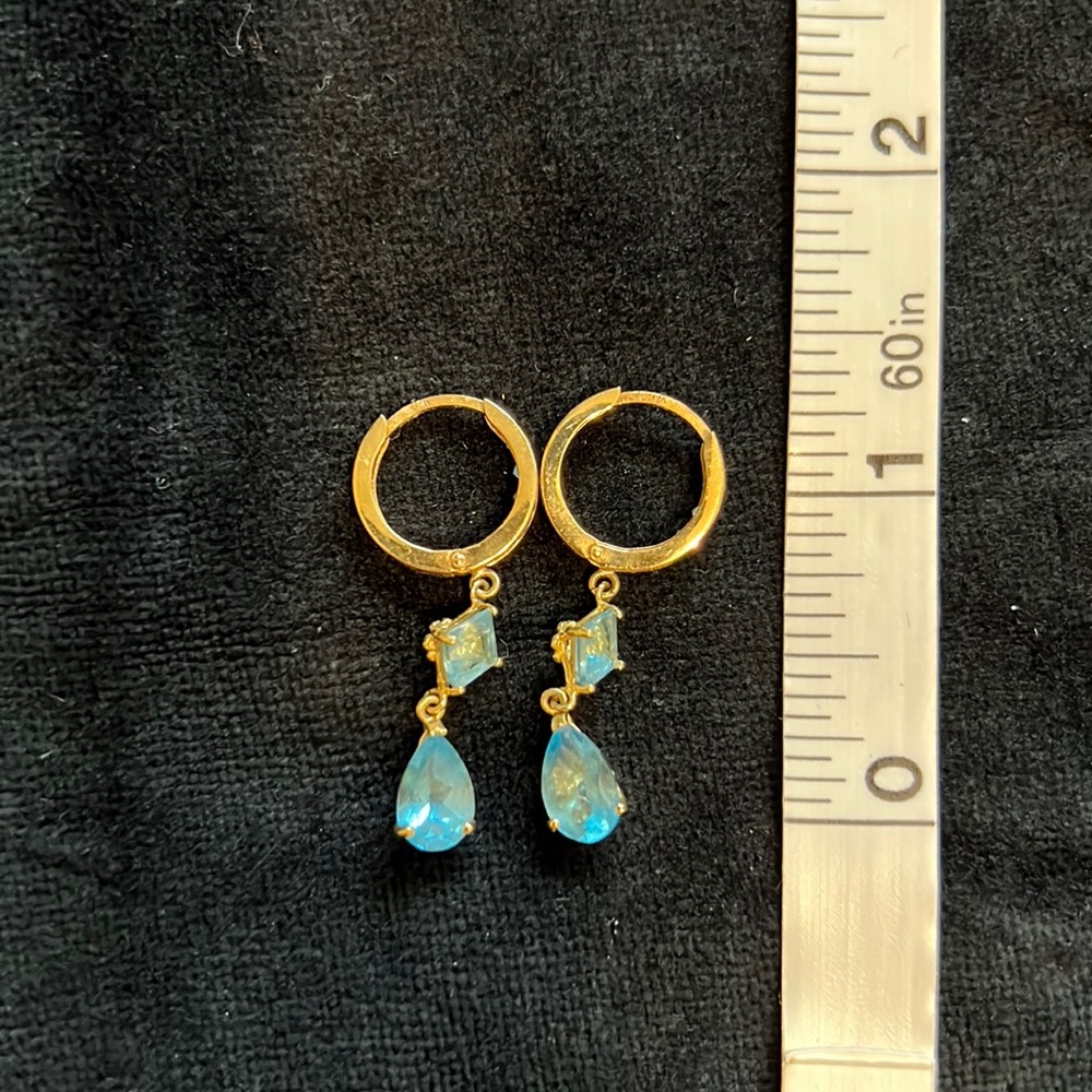 14k yellow gold and topaz drop earrings, 2 large stones, 4 stones in the hoops.